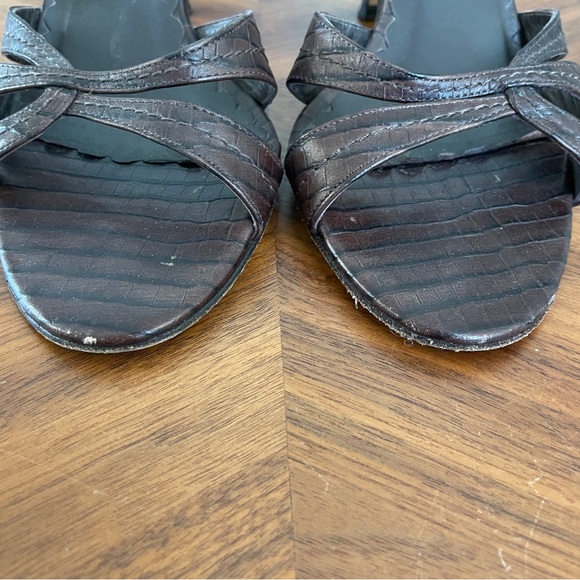 Banana Republic 2 inch heels - Picture 4 of 5